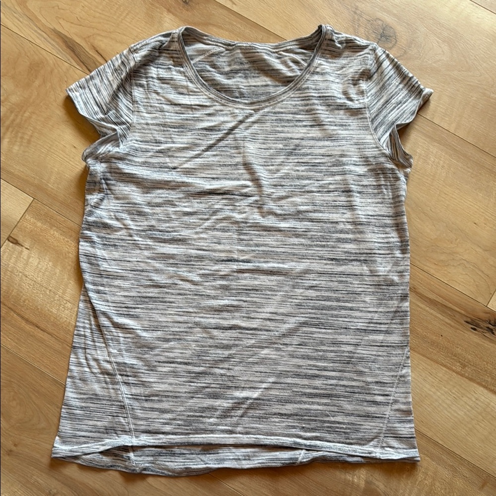 🍋Lululemon Sleeveless Tee